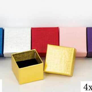 Pudełko ozdobne 7438 – (długość x szerokość x głębokość) 4 cm. x 4 cm. x 3,5 cm. – op. zbiorcze 24 szt.